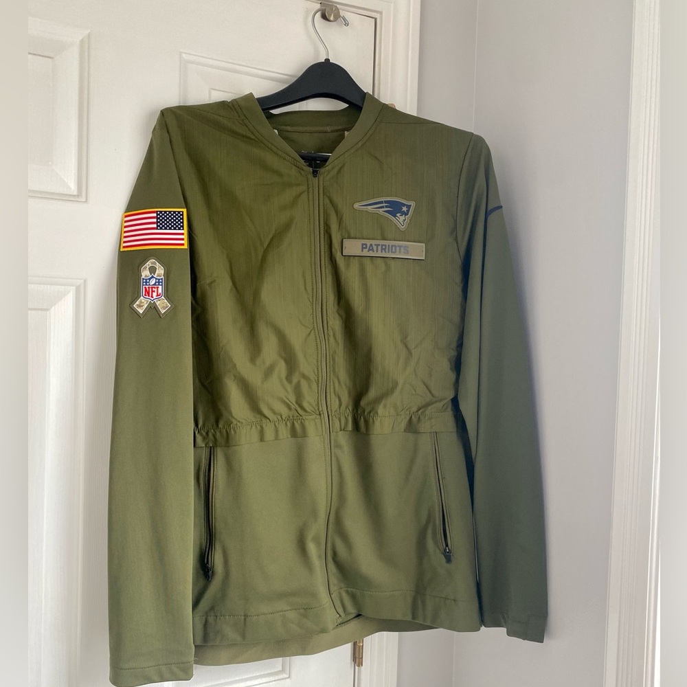 Nike NFL New England Patriots Salute To Service Hybrid Jacket